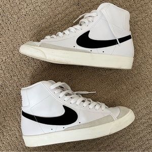 Nike Blazer ‘77 high women’s size 9